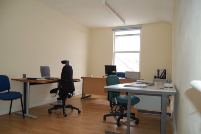 Romm hire